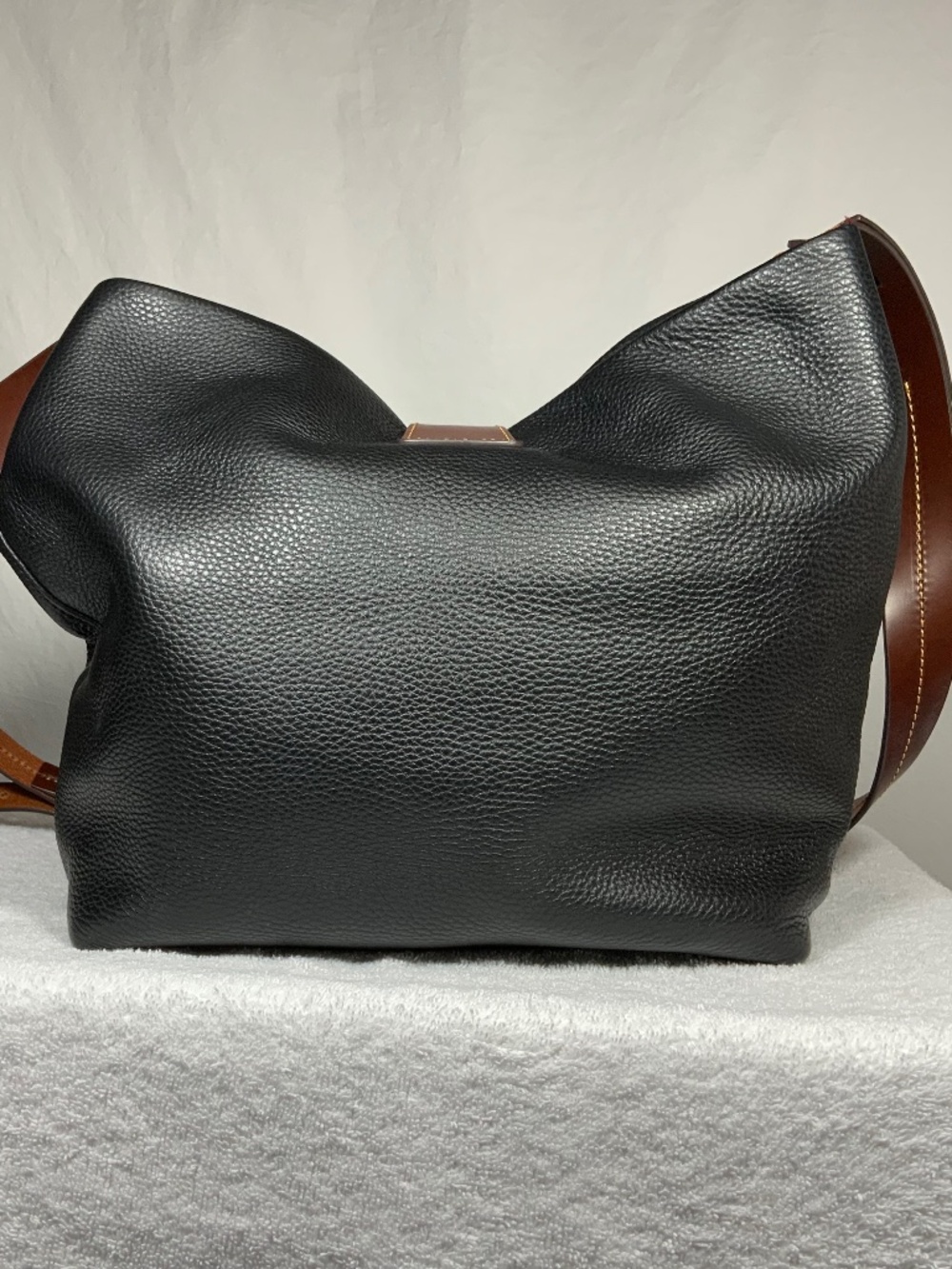 Dooney & Bourke Derby Large Hobo - Picture 5 of 16